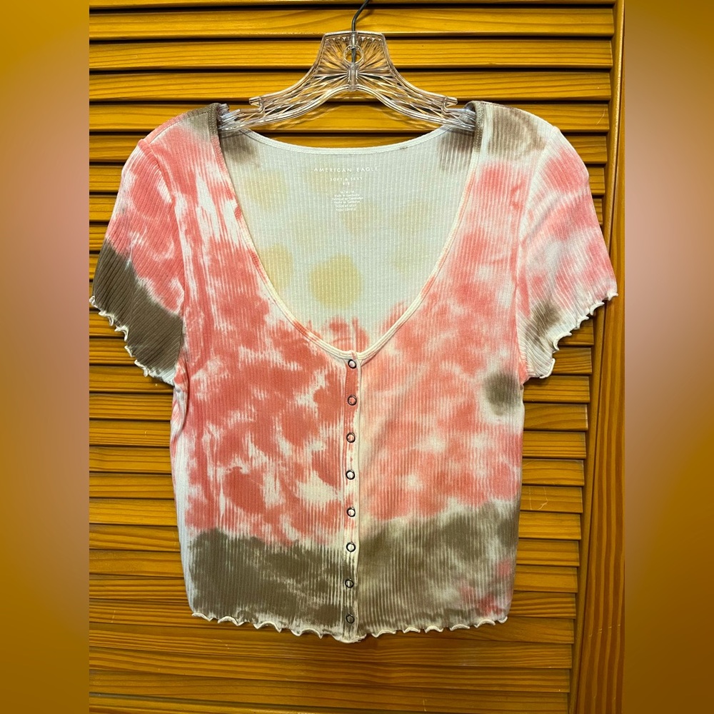 American Eagle Soft & Sexy multicolored crop top size medium.